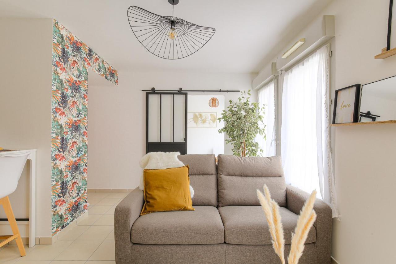 Appartement Le Louis D'Or -Acces Facile Gare/Eurexpo/Aeoroport à Villeurbanne Extérieur photo