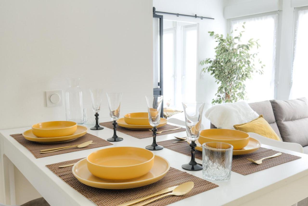 Appartement Le Louis D'Or -Acces Facile Gare/Eurexpo/Aeoroport à Villeurbanne Extérieur photo